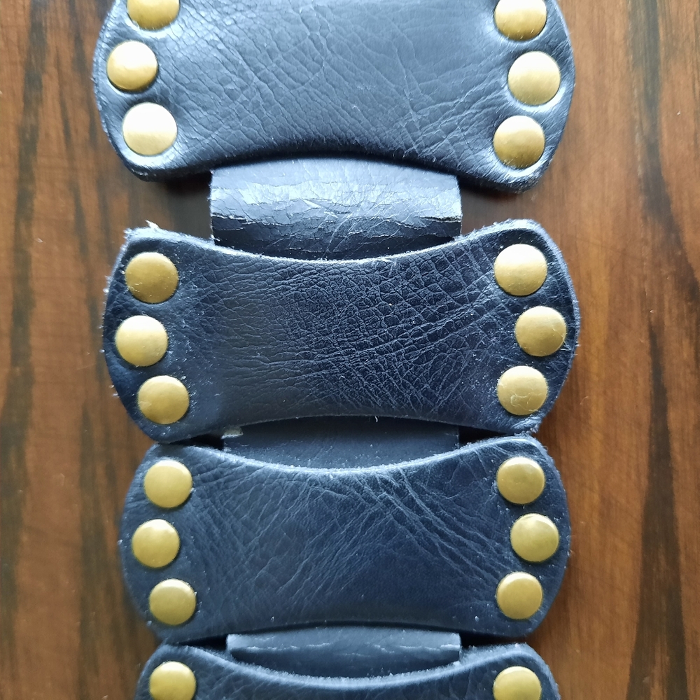 Axara Paris Nail Belt - Picture 3 of 8